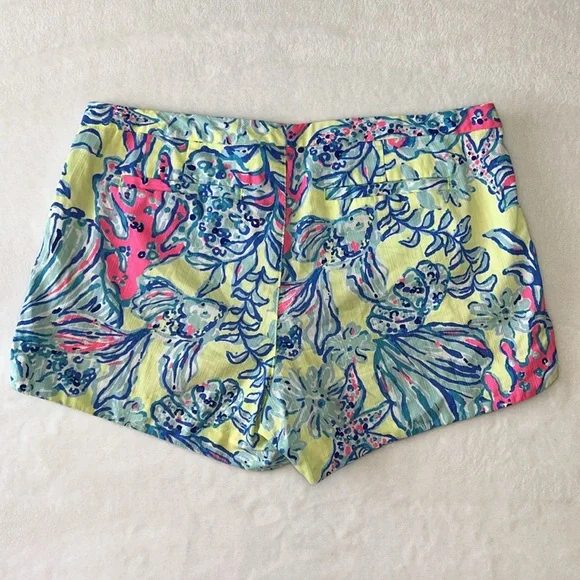 Lilly Pulitzer Shorts Size 6 - Picture 3 of 8
